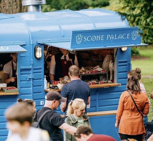 Horsebox Outdoor Cafe