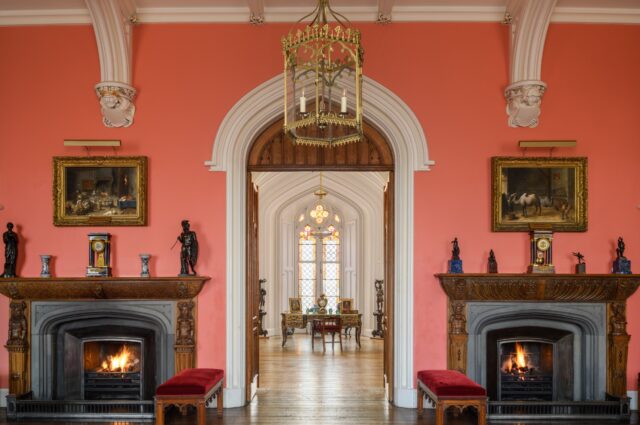 Inner Hall Short Crop