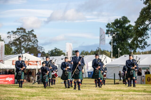 The Scotish Gamefair George Gunn 0474